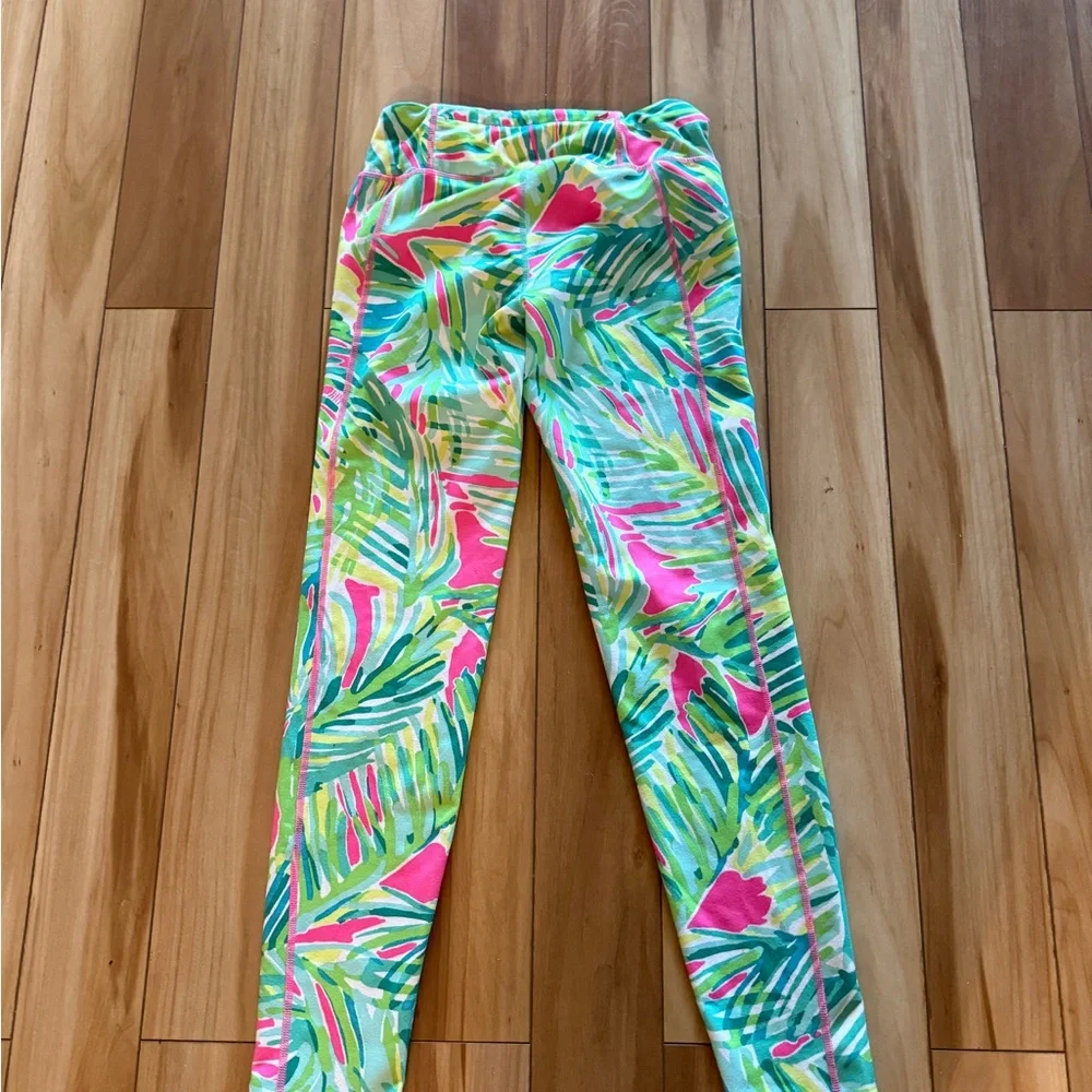 Lilly Pulitzer Colorful Patterned Leggings Set - Picture 2 of 12